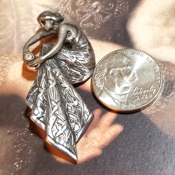 VTG Art Nouveau Sand Cast Sterling Silver Lady Brooch - Picture 7 of 7